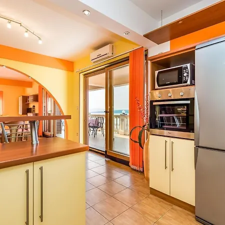 Apartment Lorena *